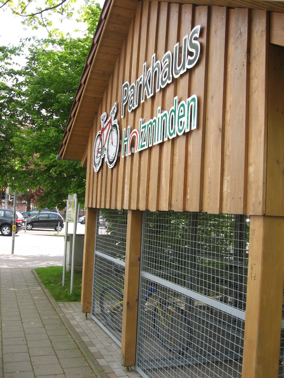 das Fahrradparkhaus in Hameln, eine klasse Idee!